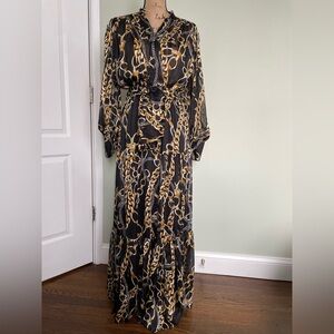 Chic Chain Print Long Sleeve Maxi Dress
